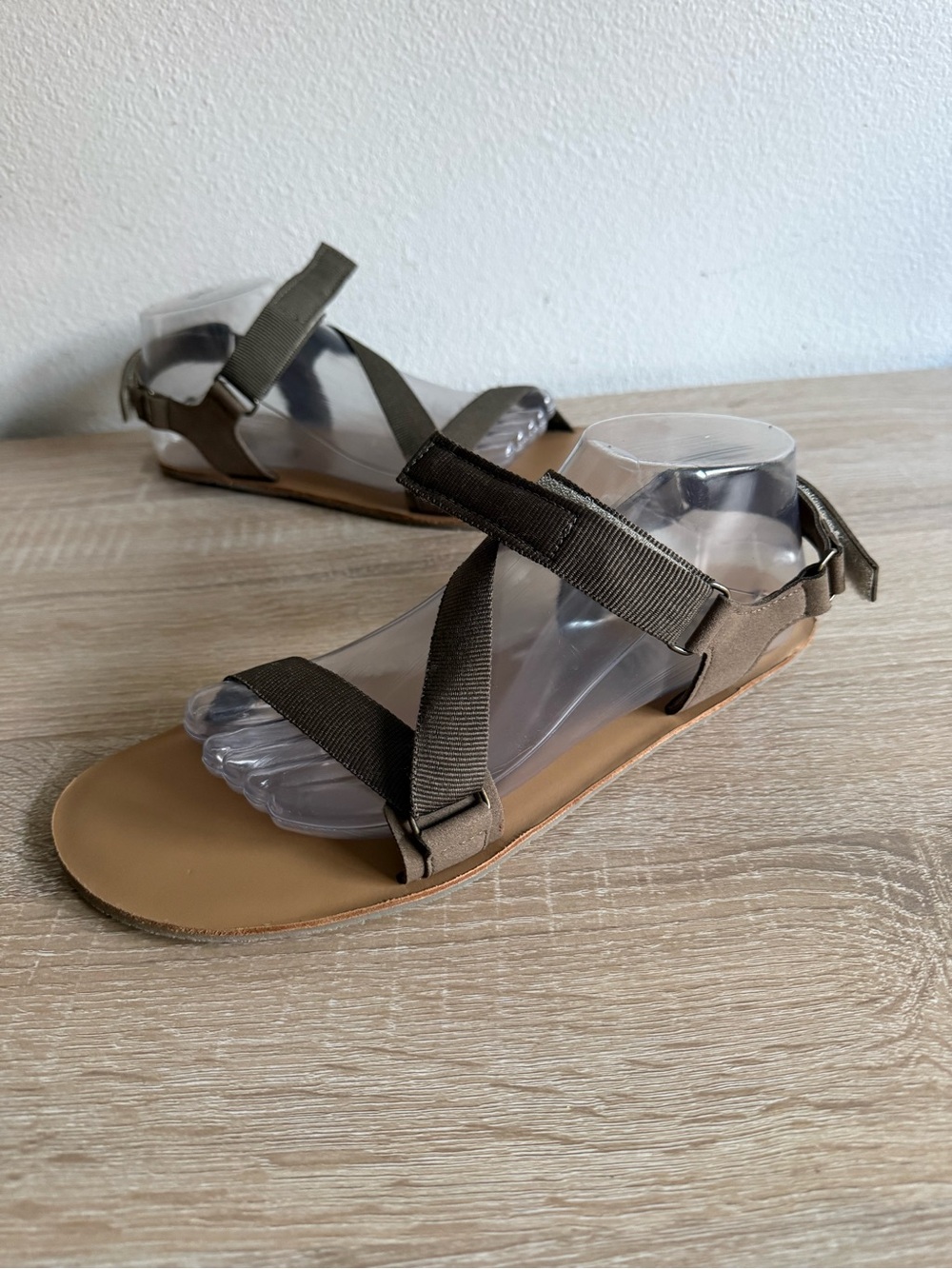 Be Lenka Barefoot Sandals Flexi - Olive Green Women’s Sz 10 - Picture 6 of 7